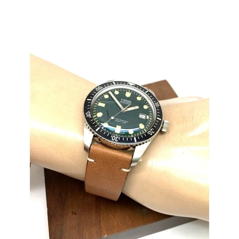 Oris Men's Watch 7720 Divers Sixty-Five Swiss Automatic Green Dial Brown Leather